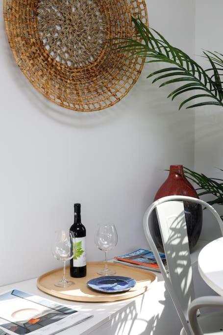 Lisbon Central Apartment With Balcony Exterior photo